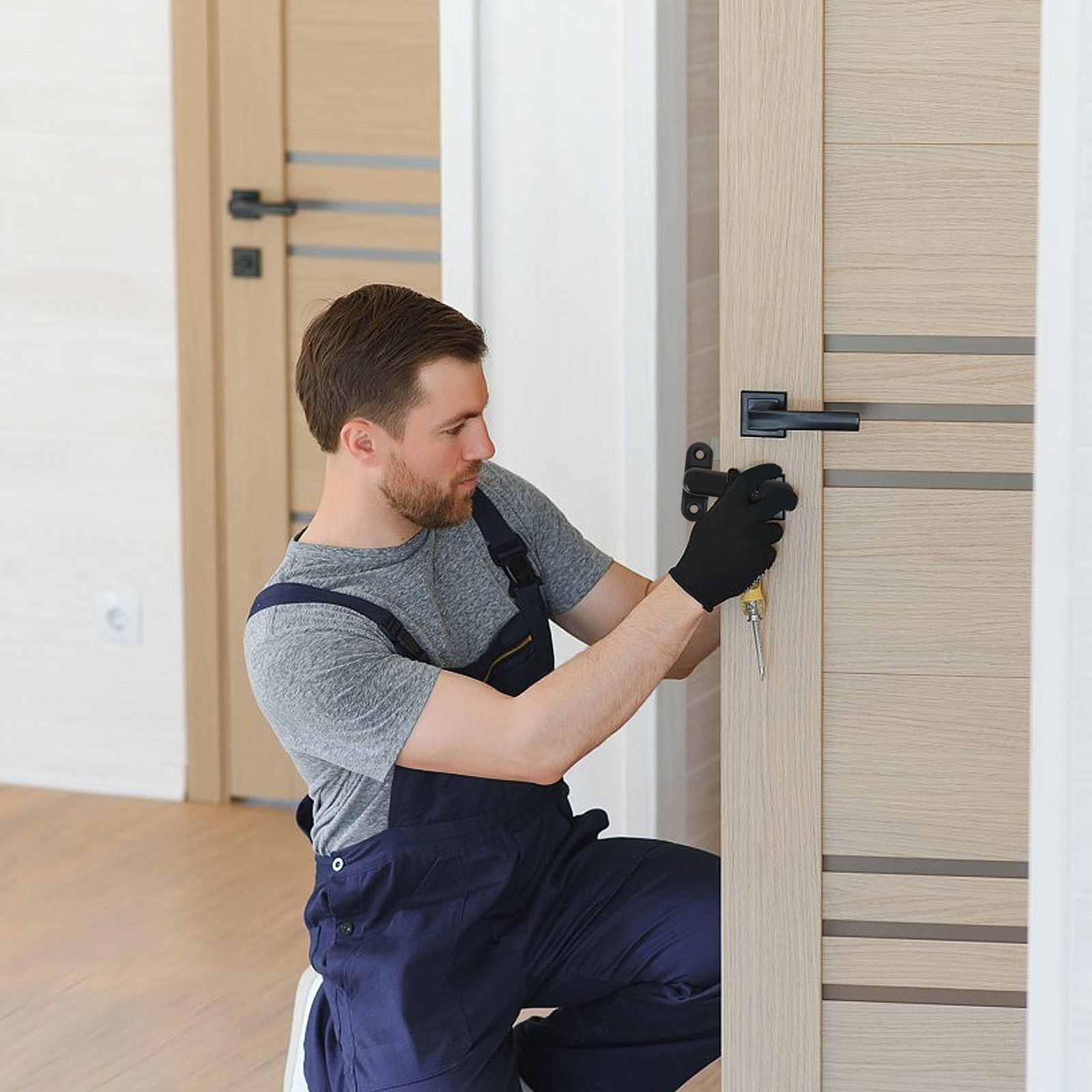 جهاز إنذار محمول لمنع فتح الأب - مراجعة Door Stop Alarm وسعره